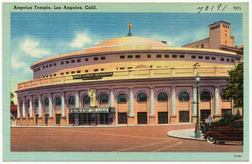 Linen postcard showing the domed exterior of Angelus Temple in Los Angeles.