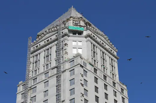 Street-level view of the Miami-Dade County Courthouse on Flagler Street.