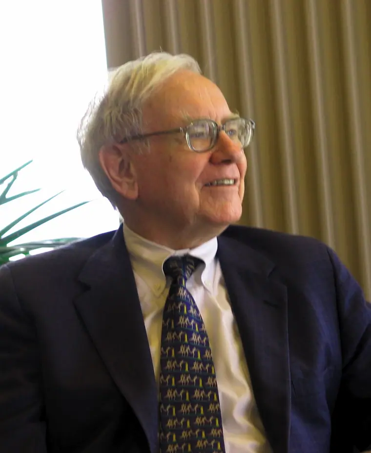 Warren Buffett speaking to a group of business students at the University of Kansas.