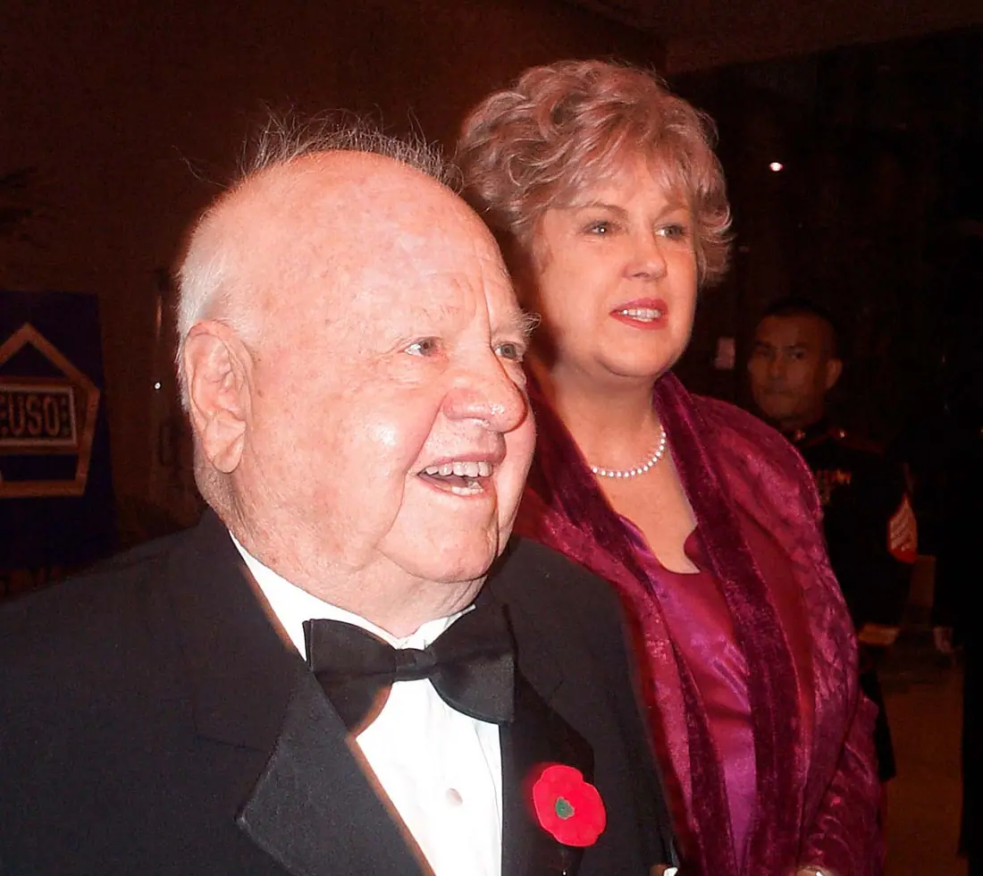 Mickey Rooney, aged 80, with his wife Jan at a military concert honouring the Hollywood film industry, November 2000.