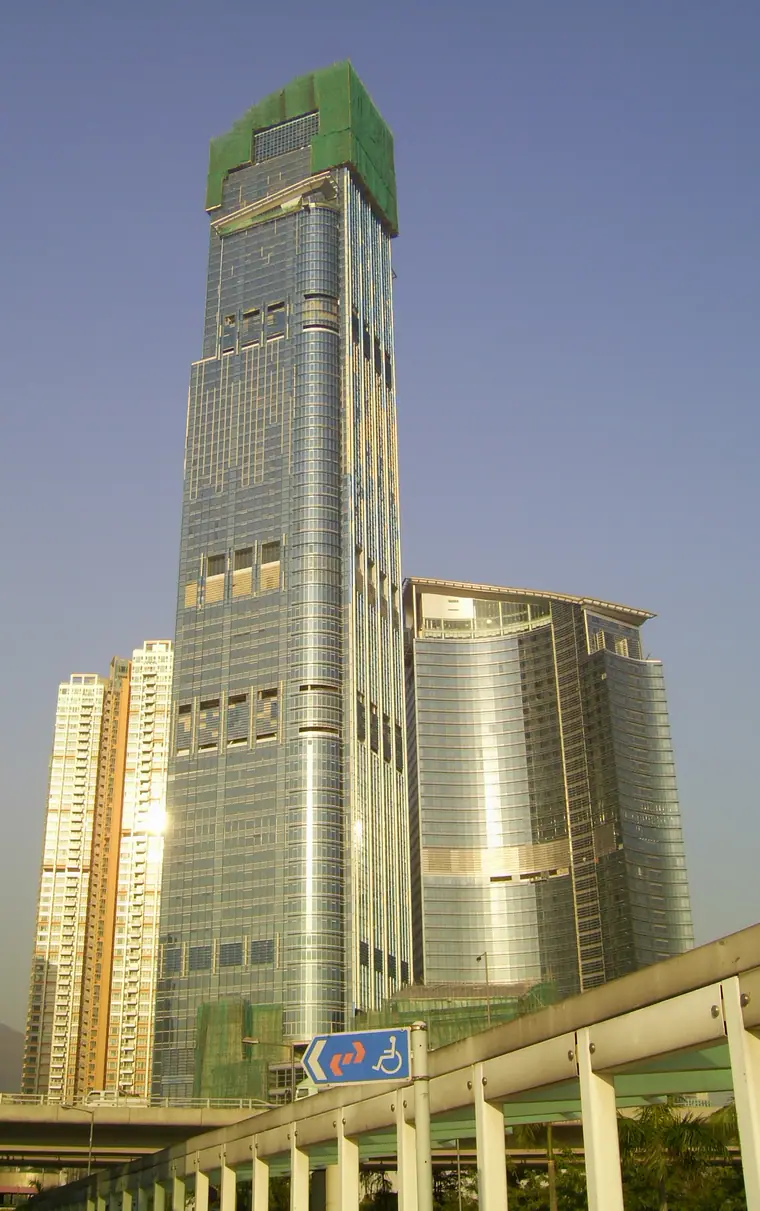 Nina Tower, an 88-storey skyscraper in Tsuen Wan, Hong Kong, rising above surrounding buildings.