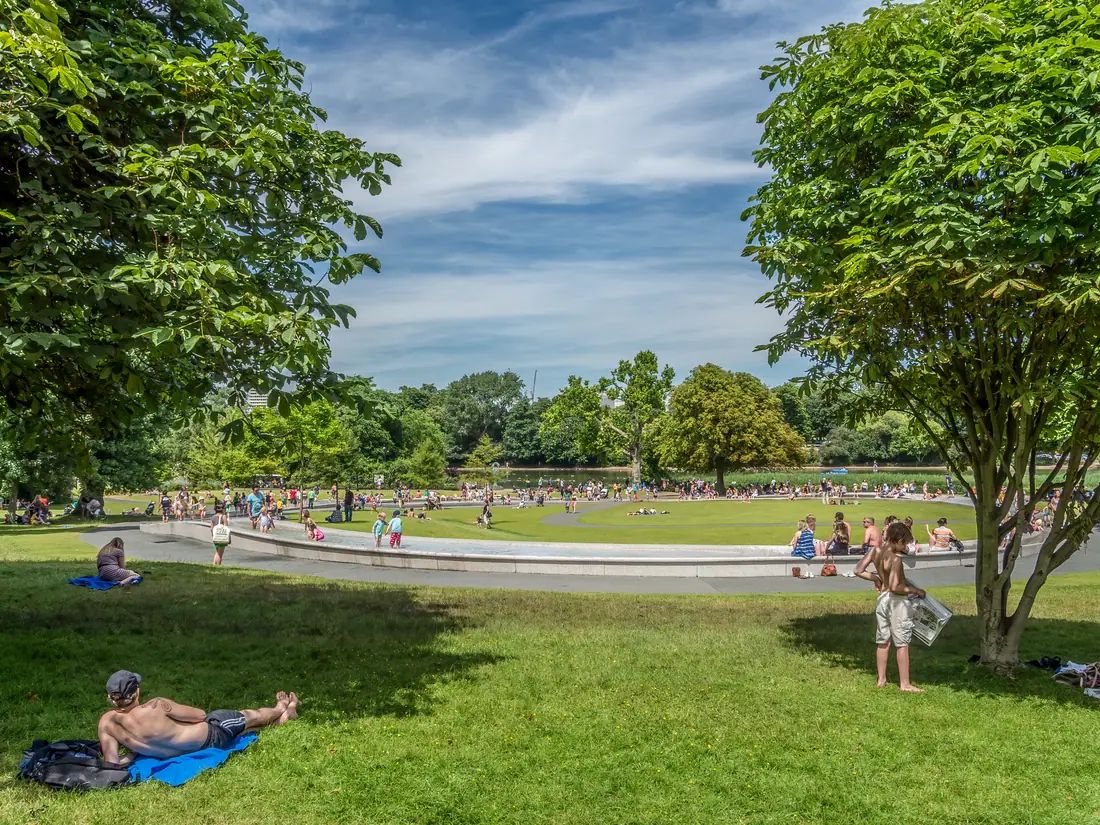 The Diana Memorial Fountain in Hyde Park, a low ring of flowing granite channels set into grass.