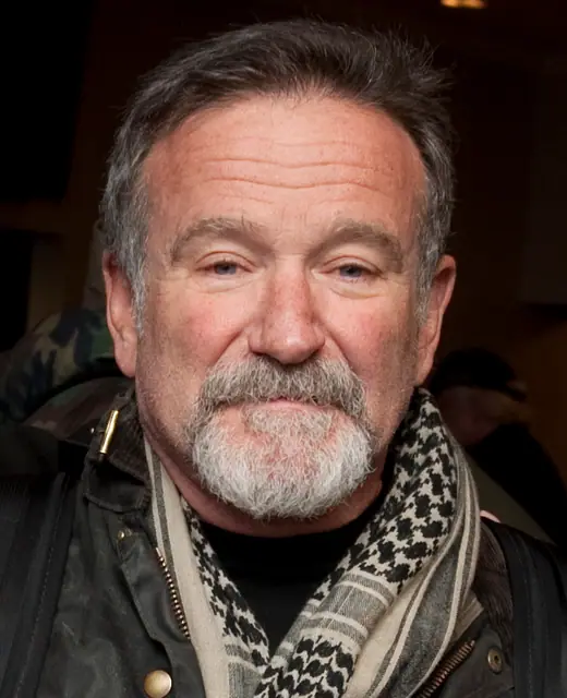 Robin Williams at the conclusion of the 2010 USO Holiday Tour at Andrews Air Force Base, Maryland.