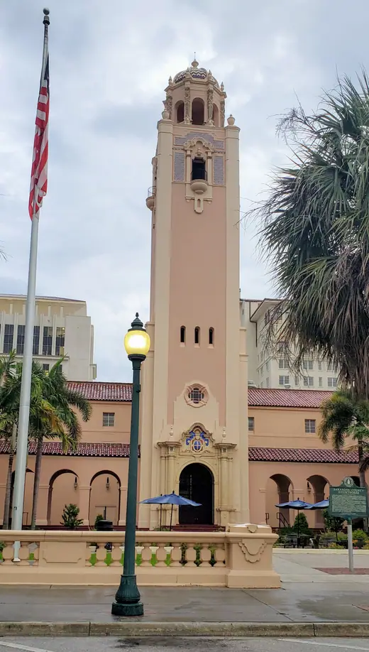 The bell tower of the Sarasota County Courthouse seen from below.