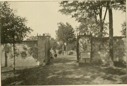 A 1904 photograph of the stone gateway to the national cemetery at Pensacola, Florida.